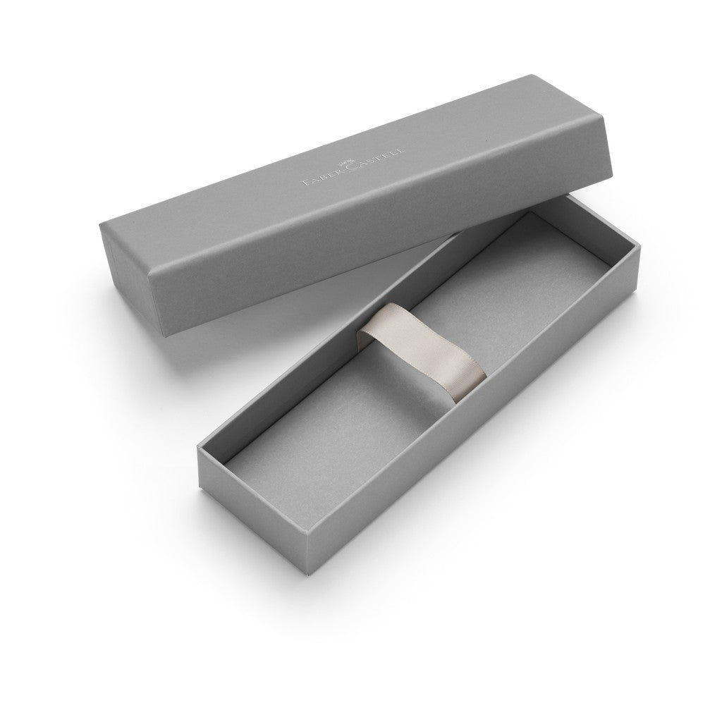 Grip 2011 Fountain Pen with Gift Box - Black, Silver, Classic Blue M/F/B nibs